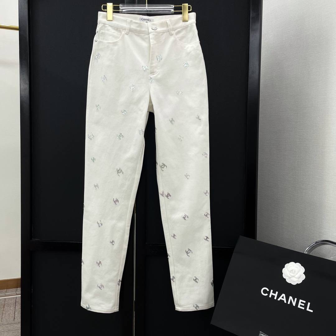 Chanel wear