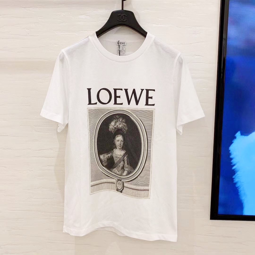 Loewe wear