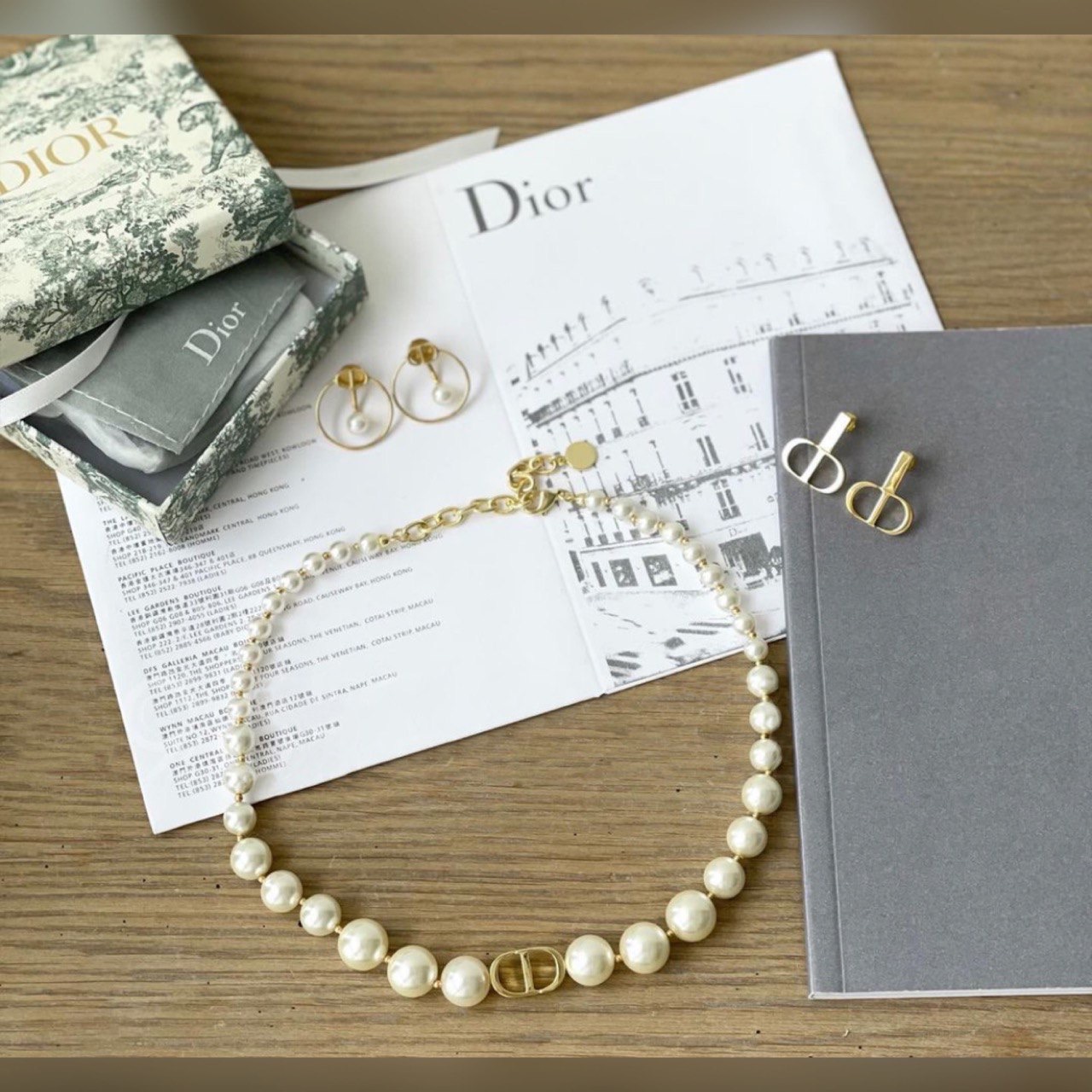 Christian Dior accessories