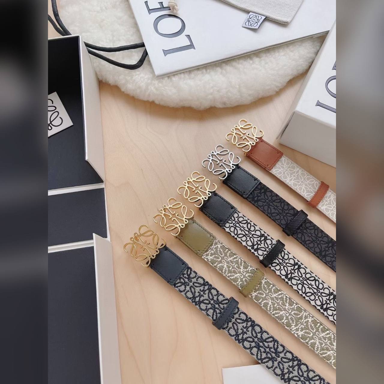 Loewe accessories