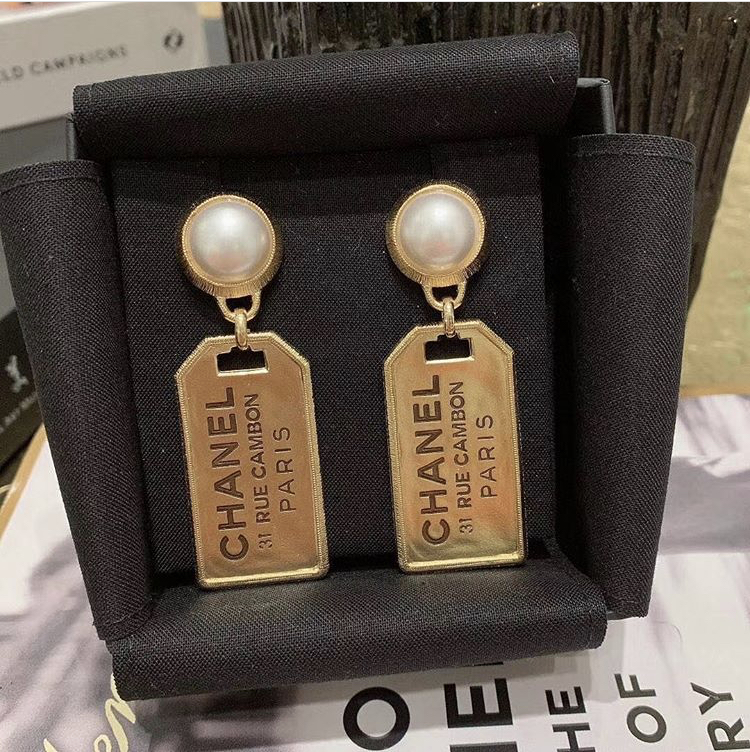 Chanel accessories