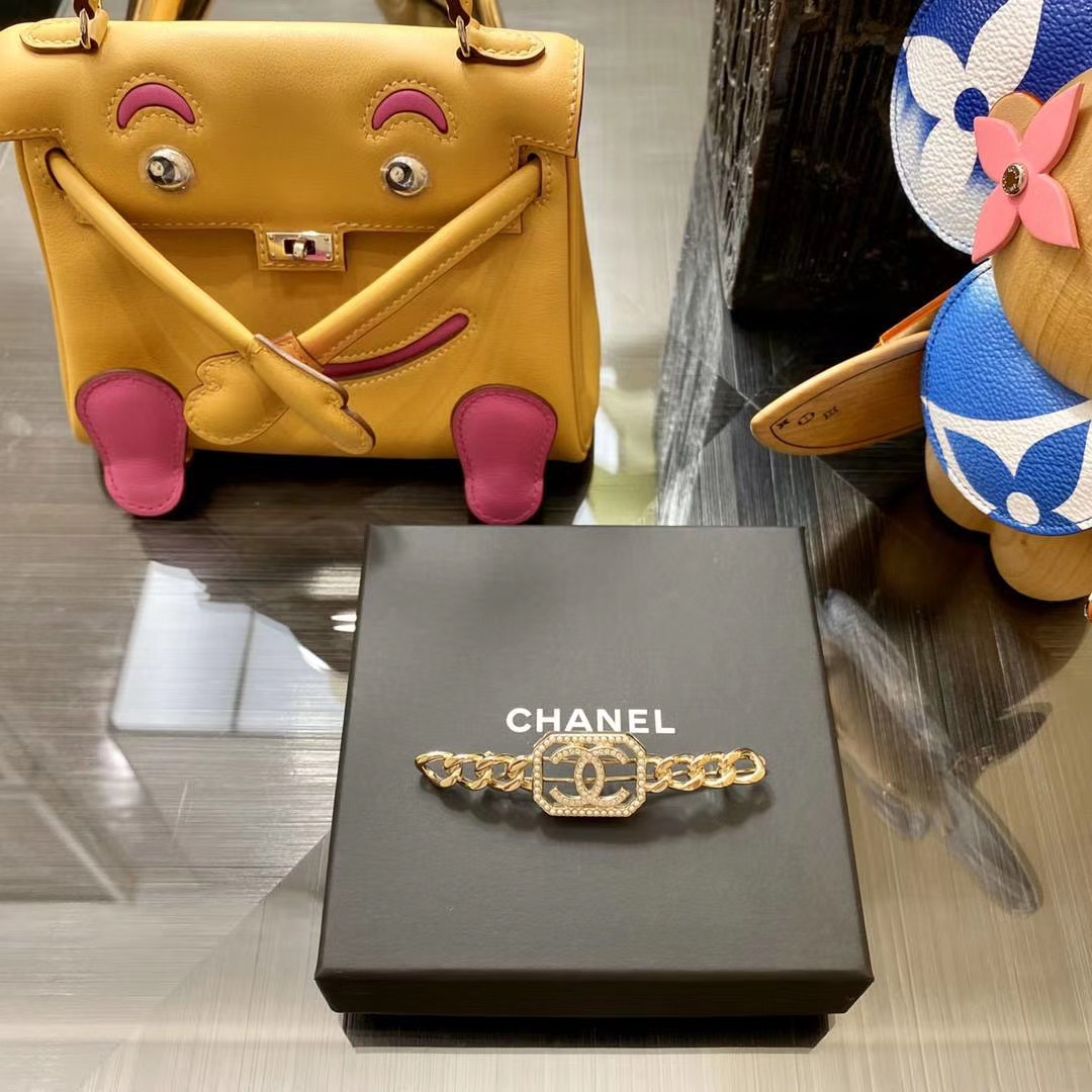 Chanel accessories