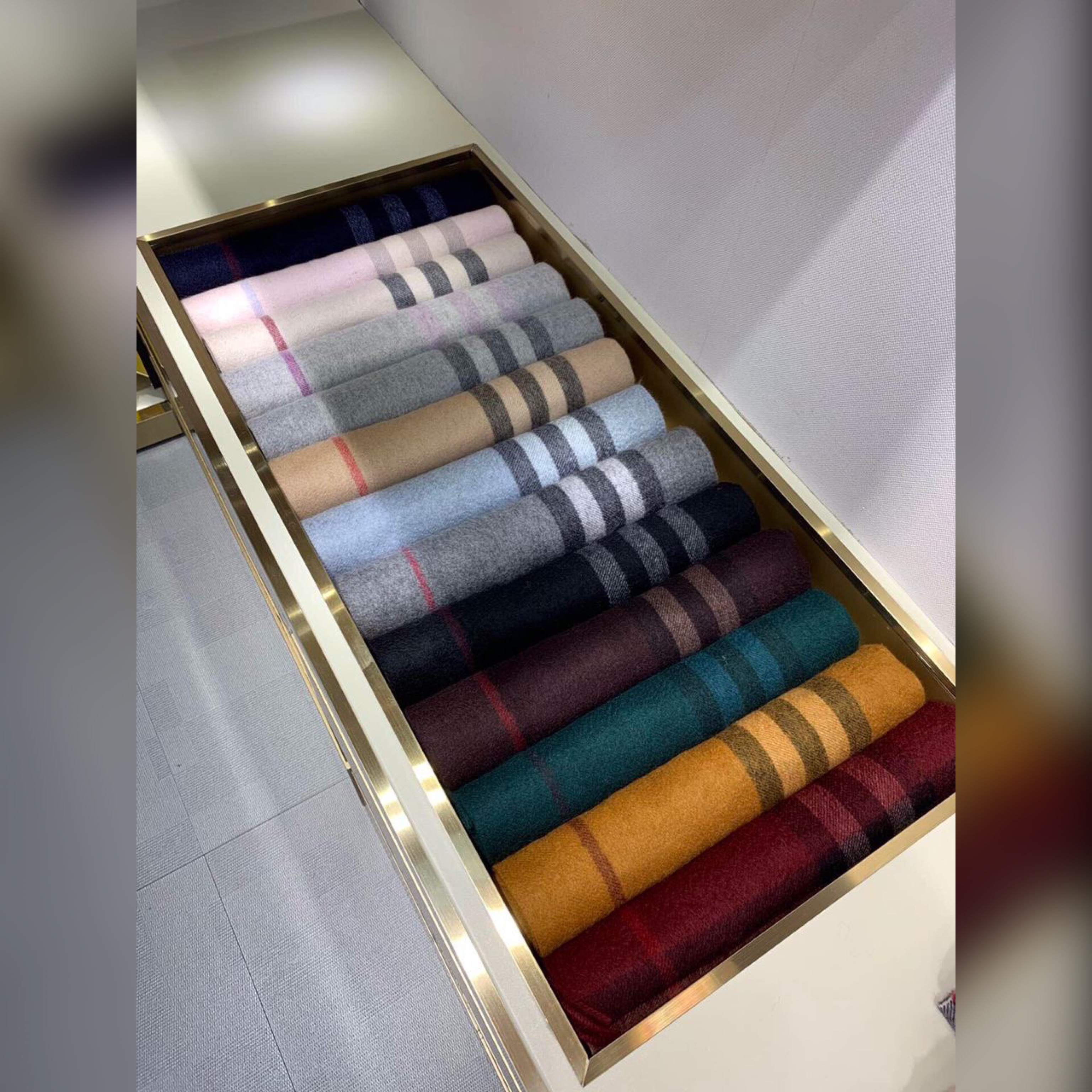 Burberry accessories