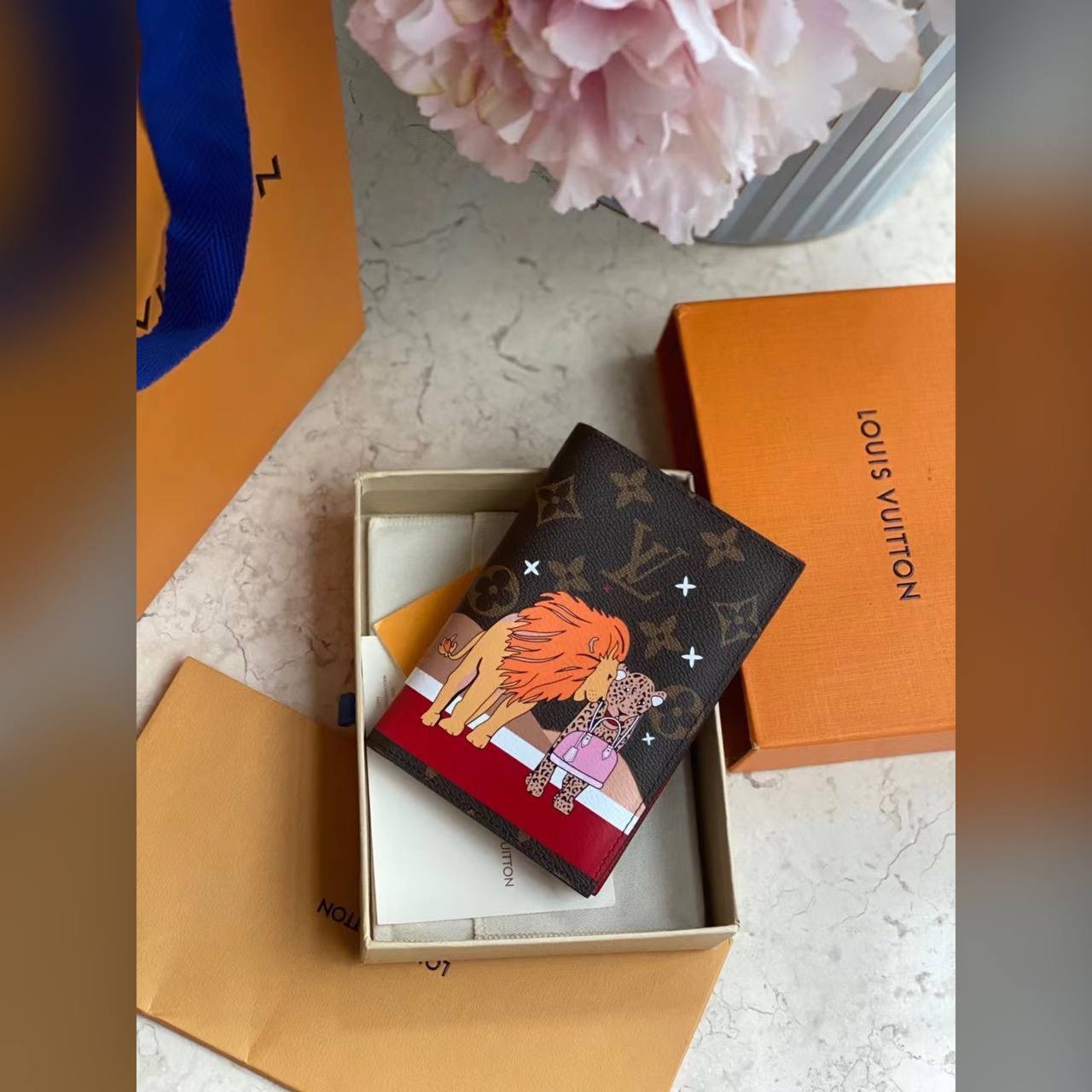Louis Vuitton accessories
