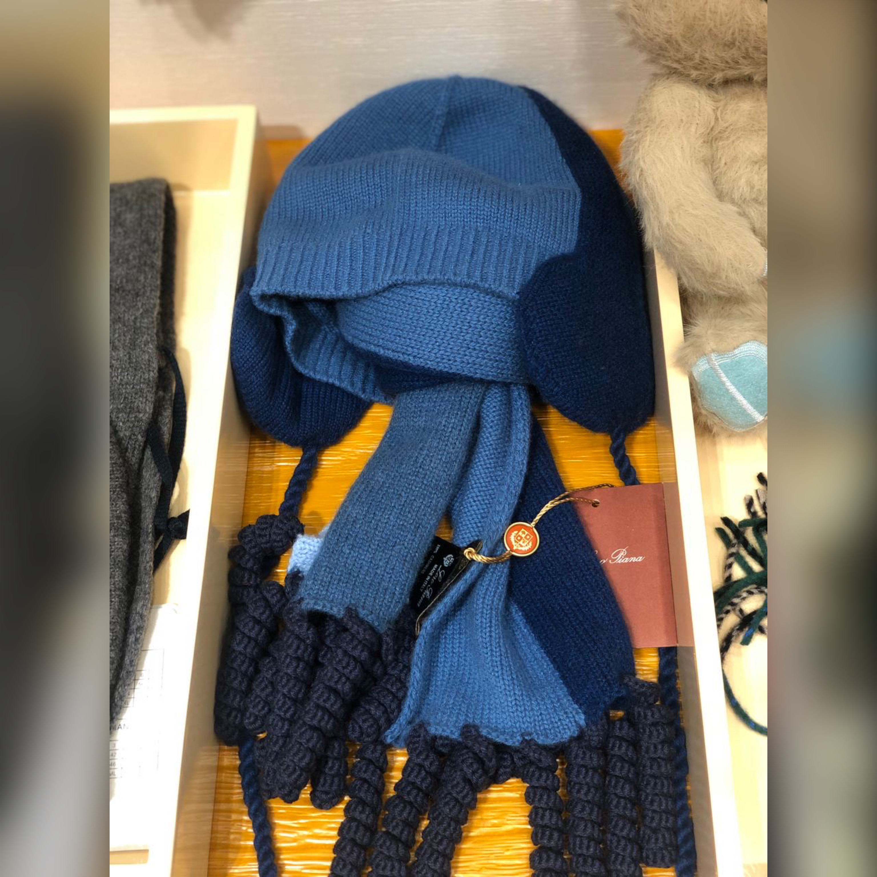 Loro Piana accessories