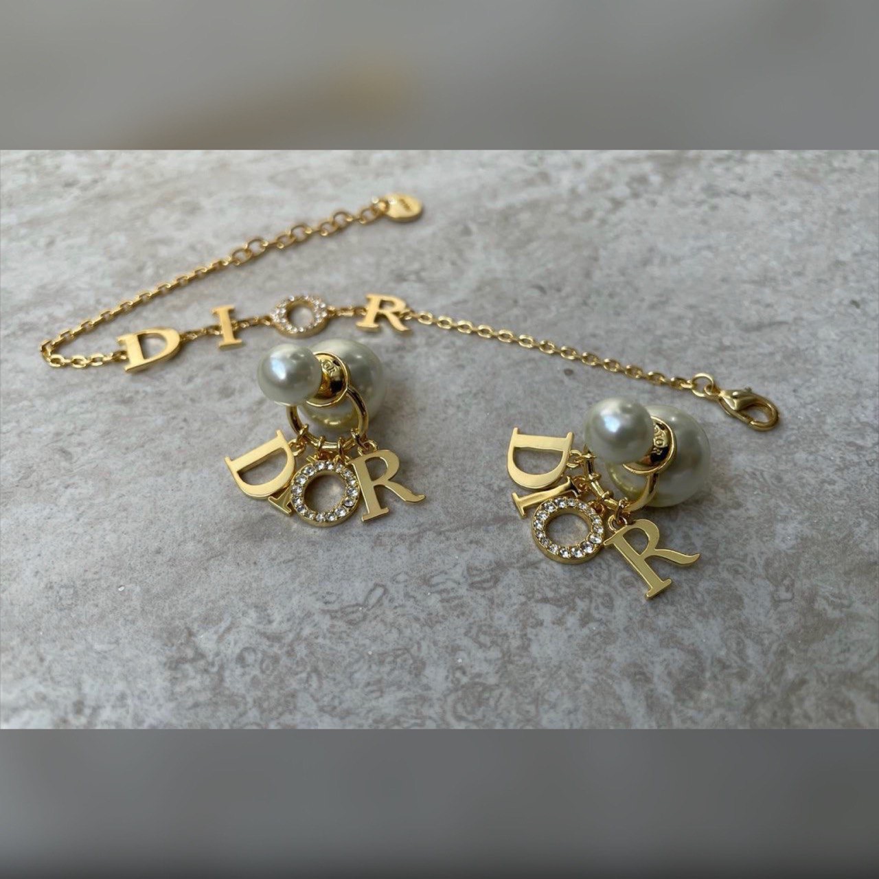 Christiаn Diоr accessories