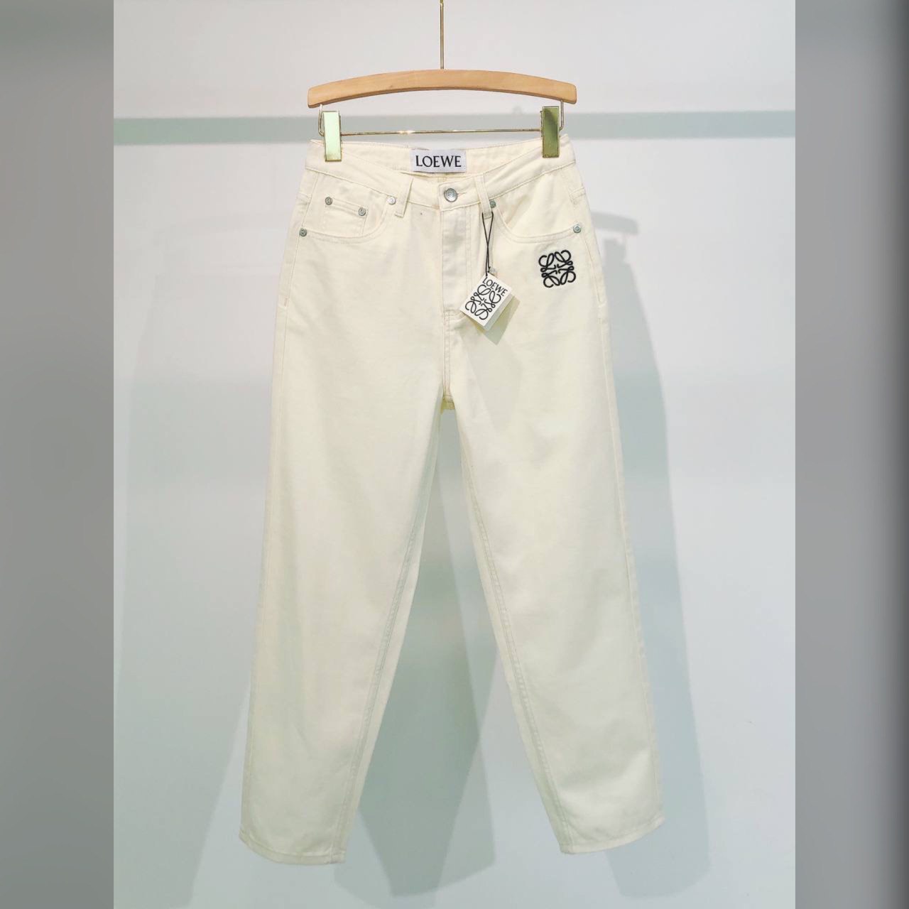Loewe wear