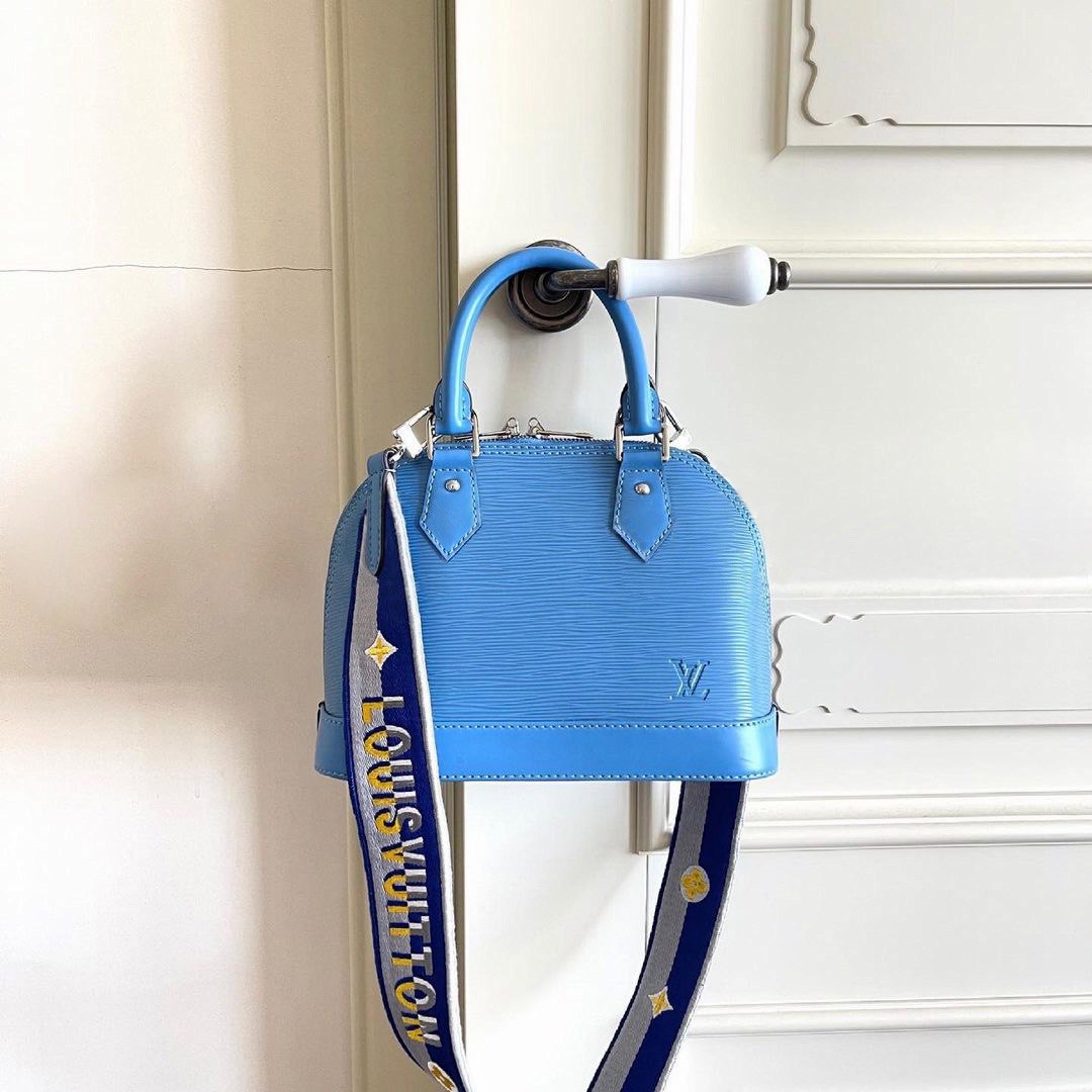 Louis Vuitton bag