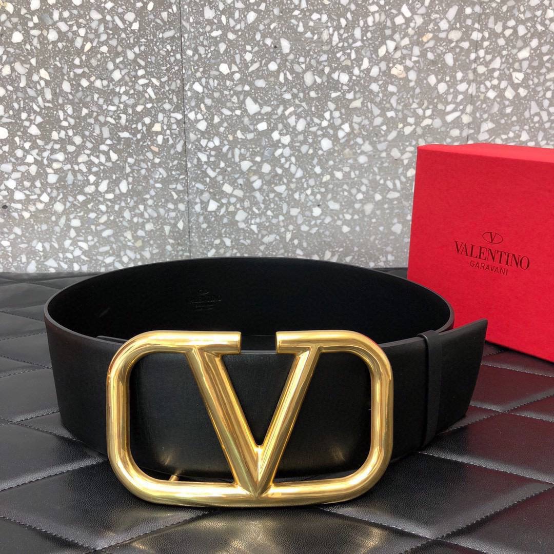 Valentino accessoies