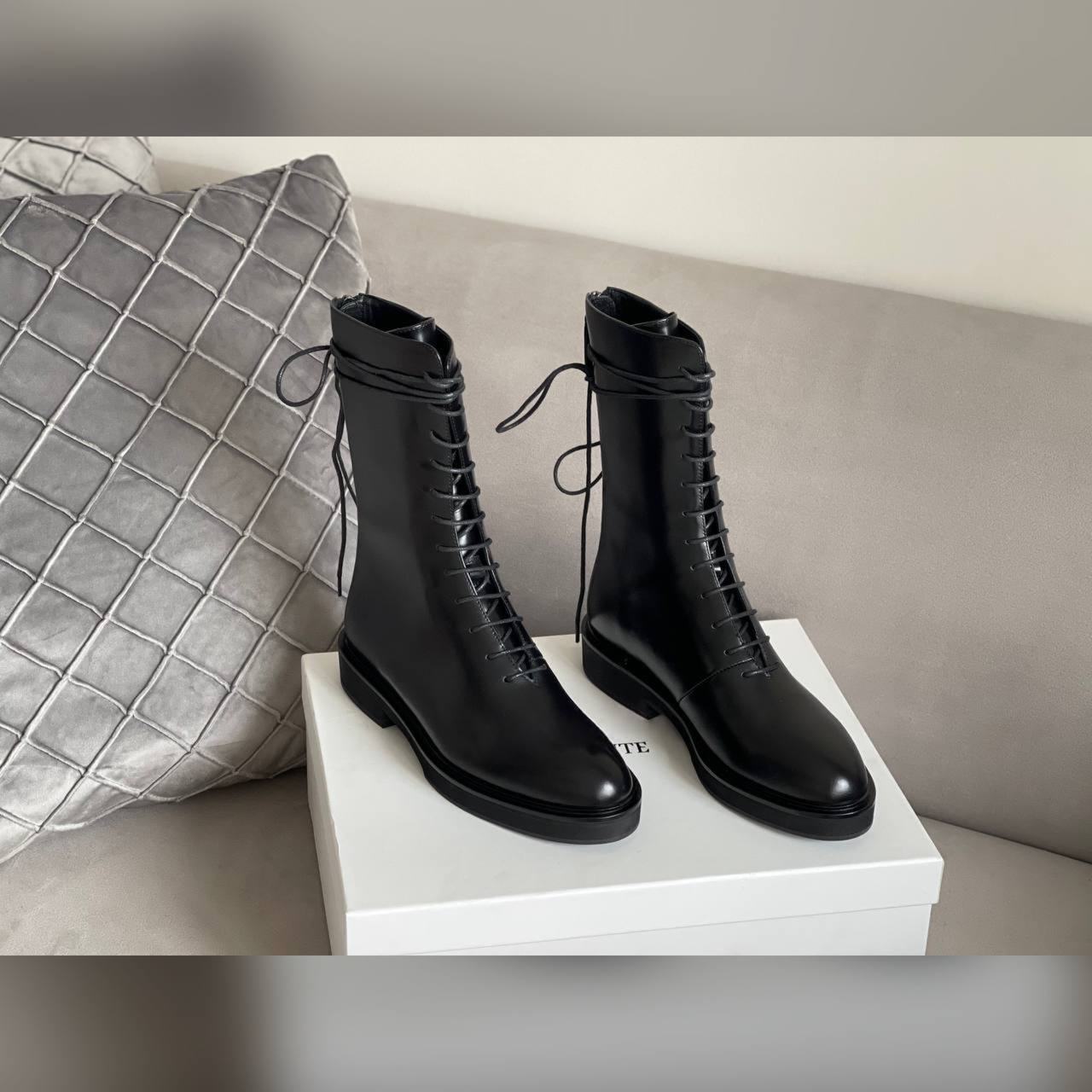 Khaite shoes
