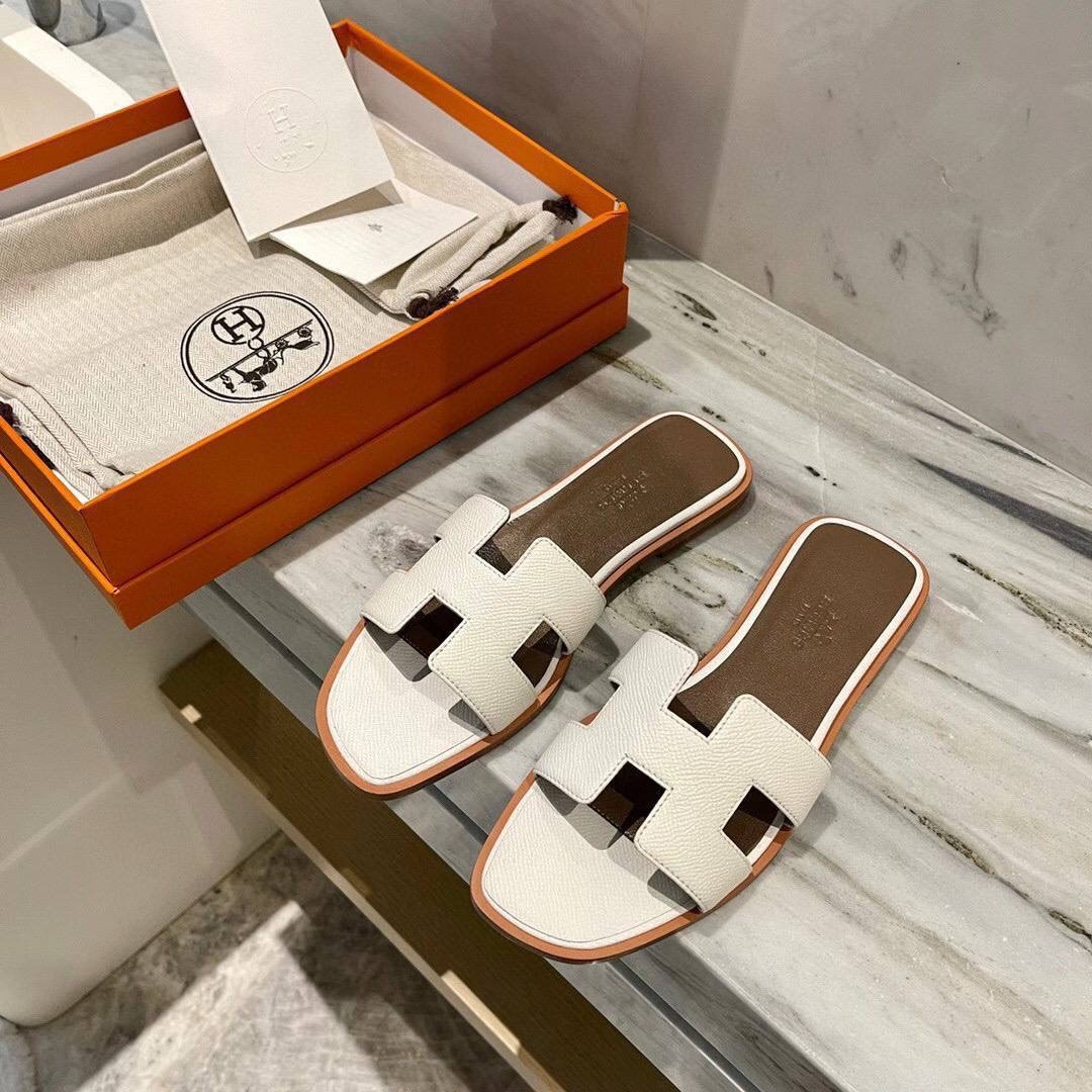 Hermès shoes