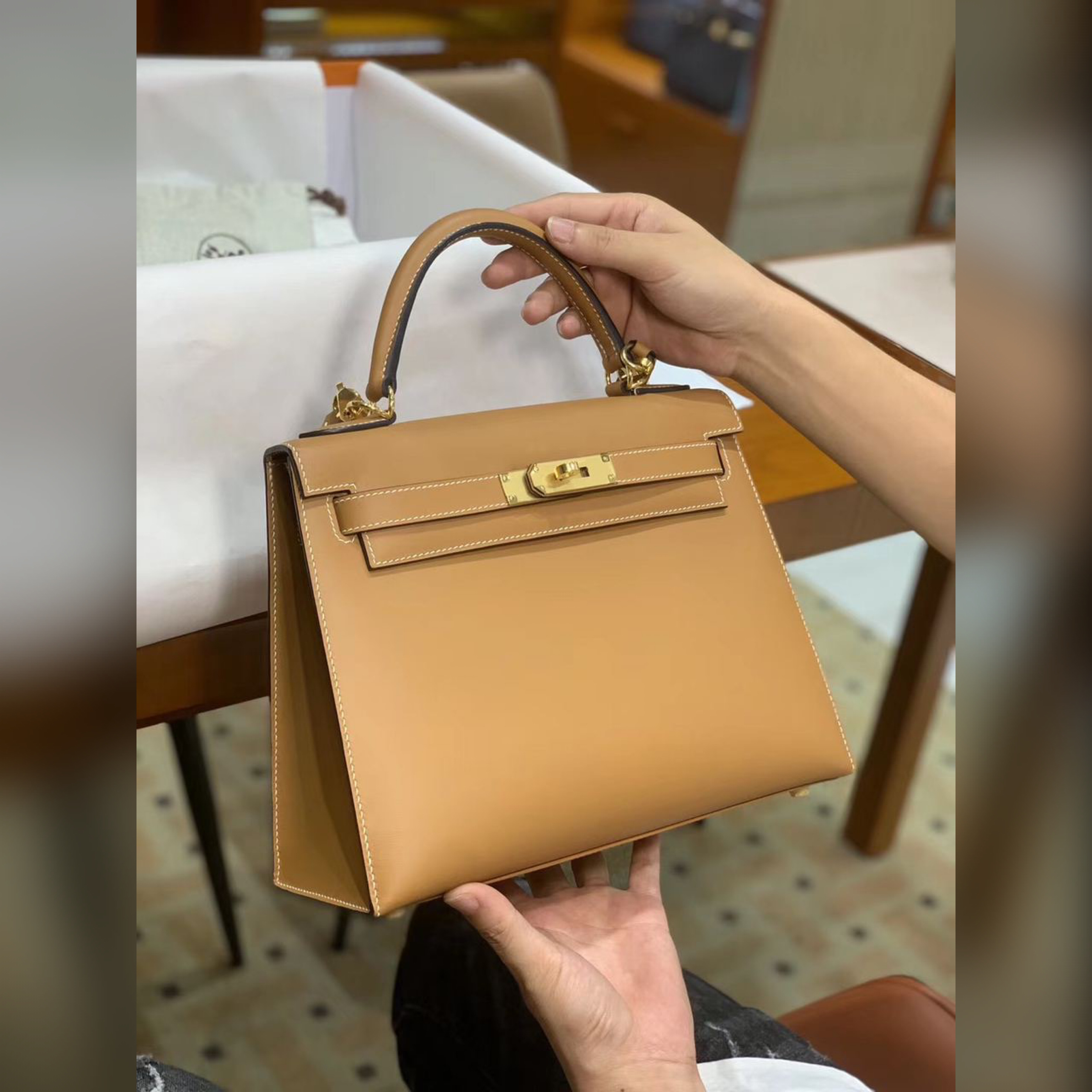 Kelly Epsom Gold Hermès bags