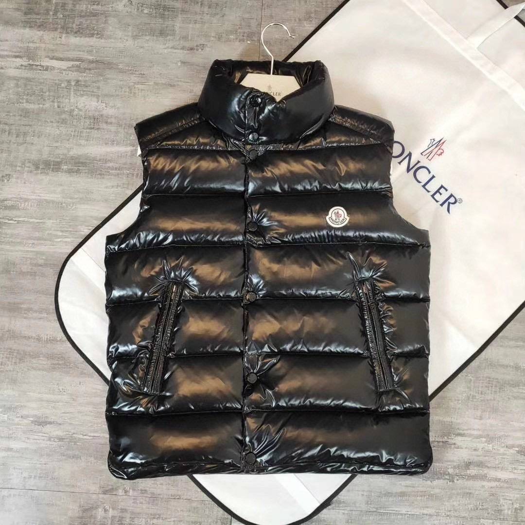 Moncler wear