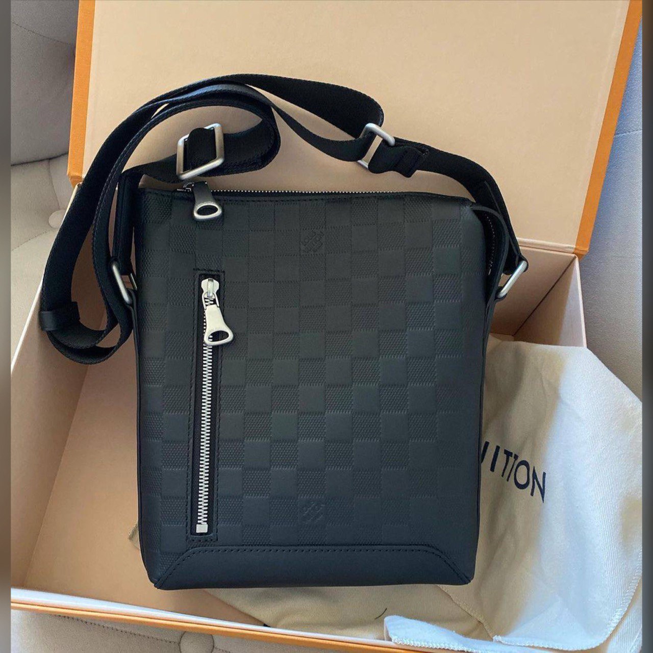 Louis Vuitton bag