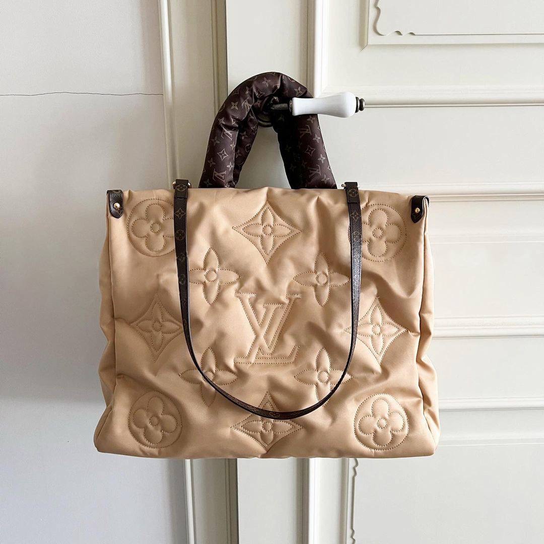 Louis Vuitton bag