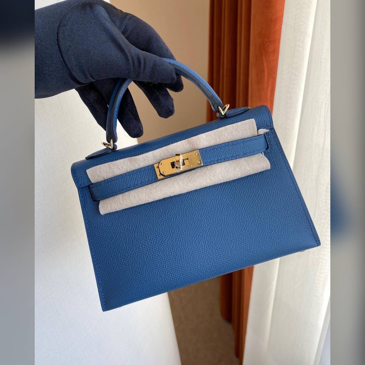 Hermès Kelly Epsom Gold bag