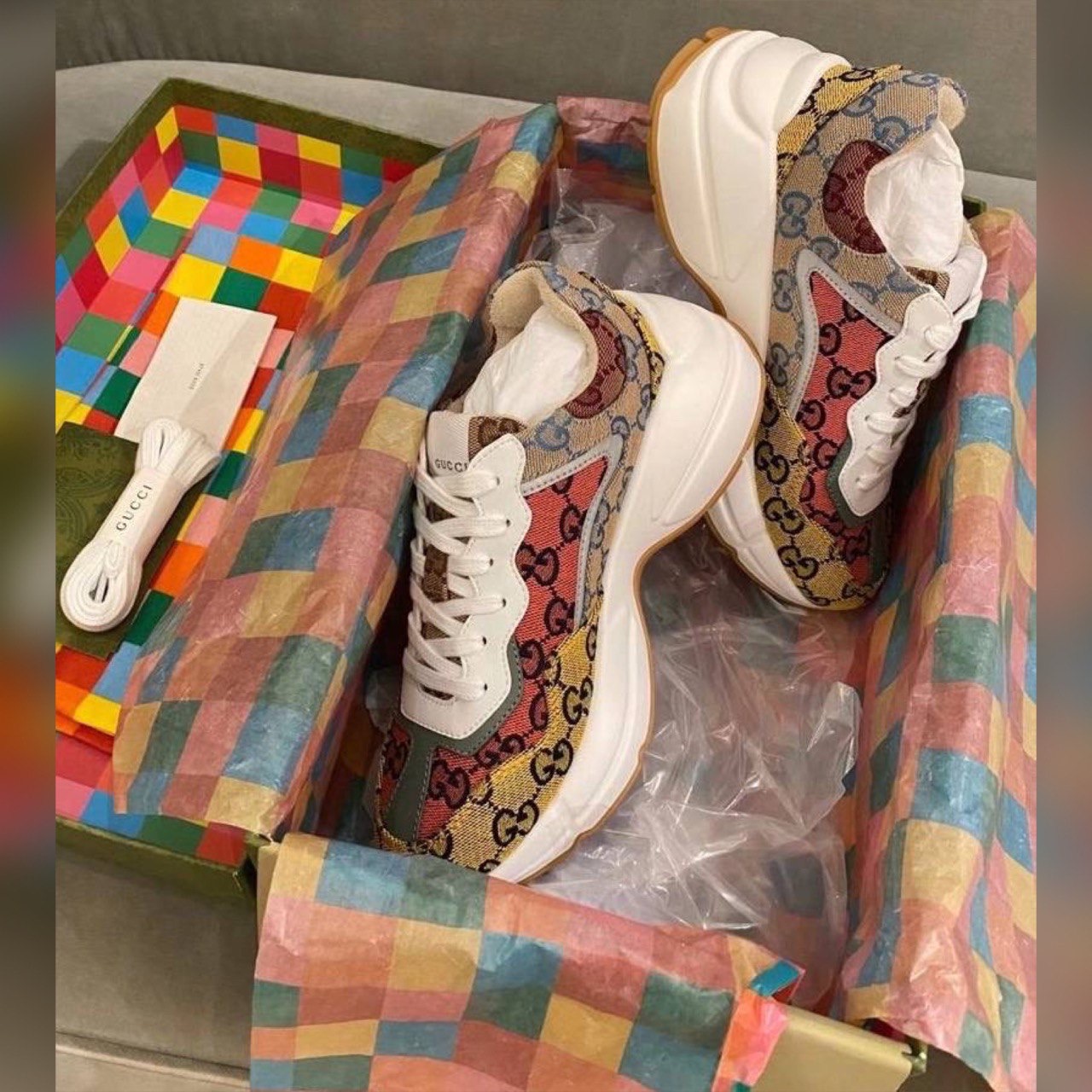 Gucci shoes