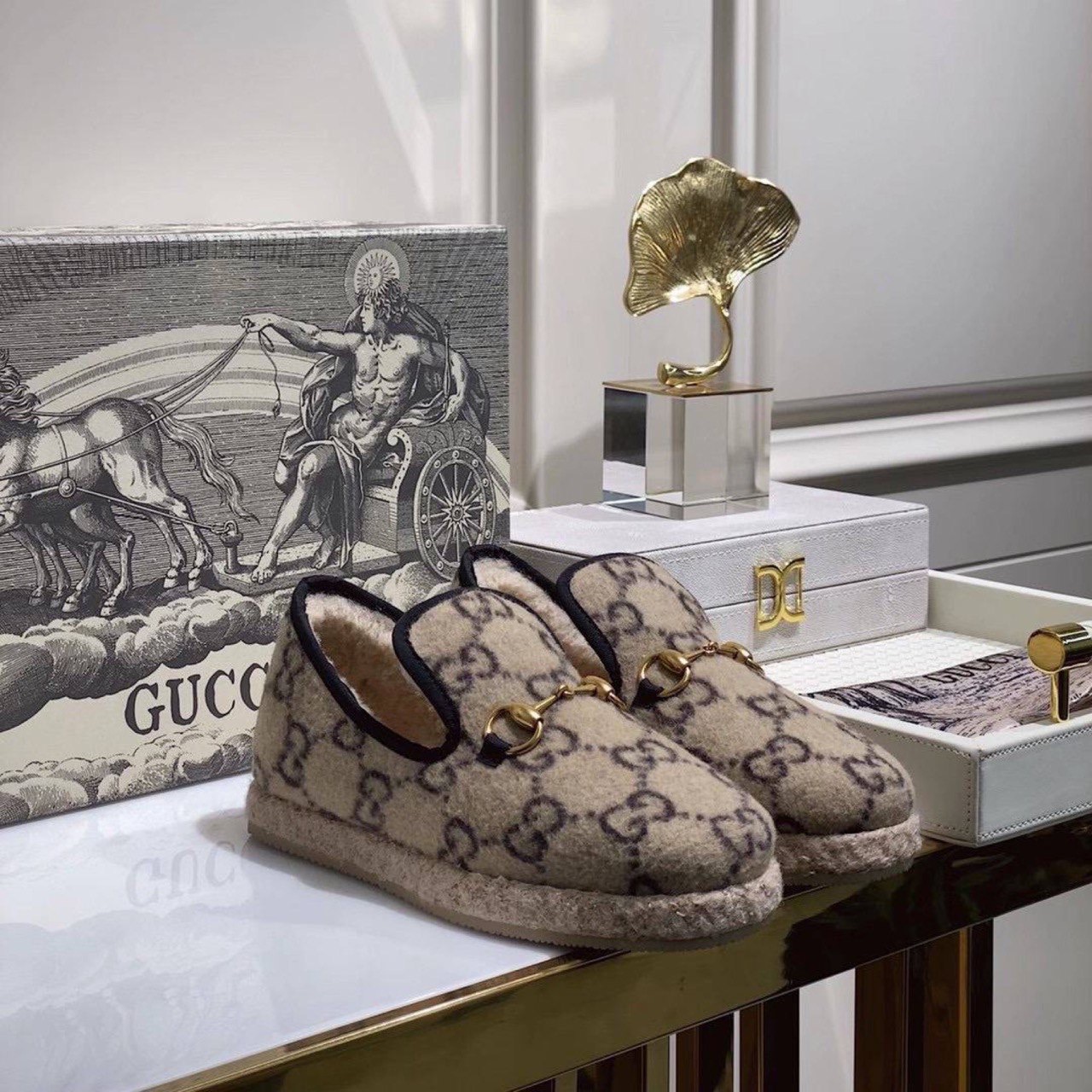 Gucci shoes