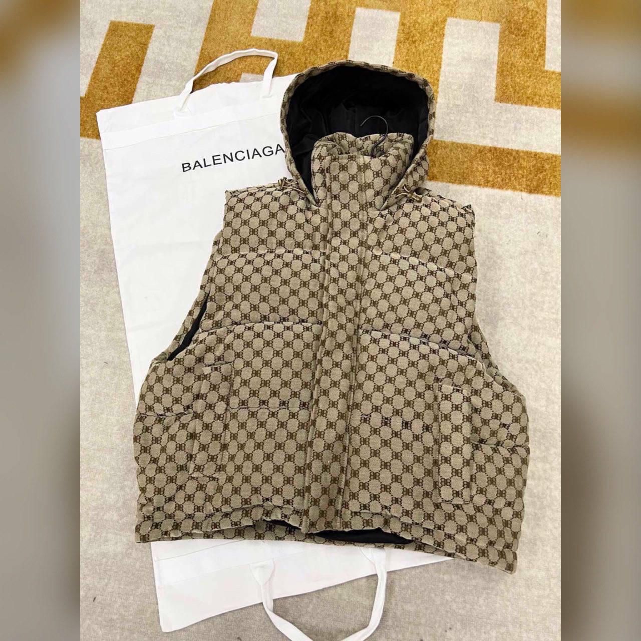 Balenciaga & Gucci Wear