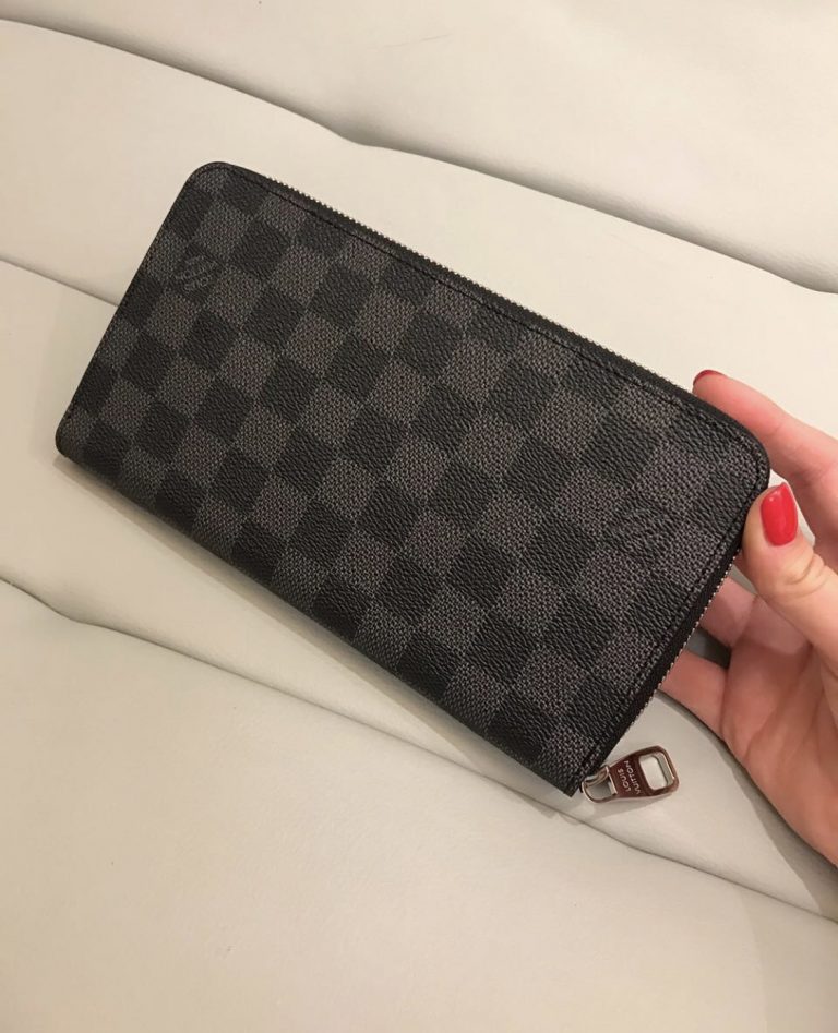 Louis Vuitton Purse