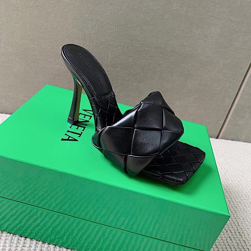 Bottega Veneta shoes