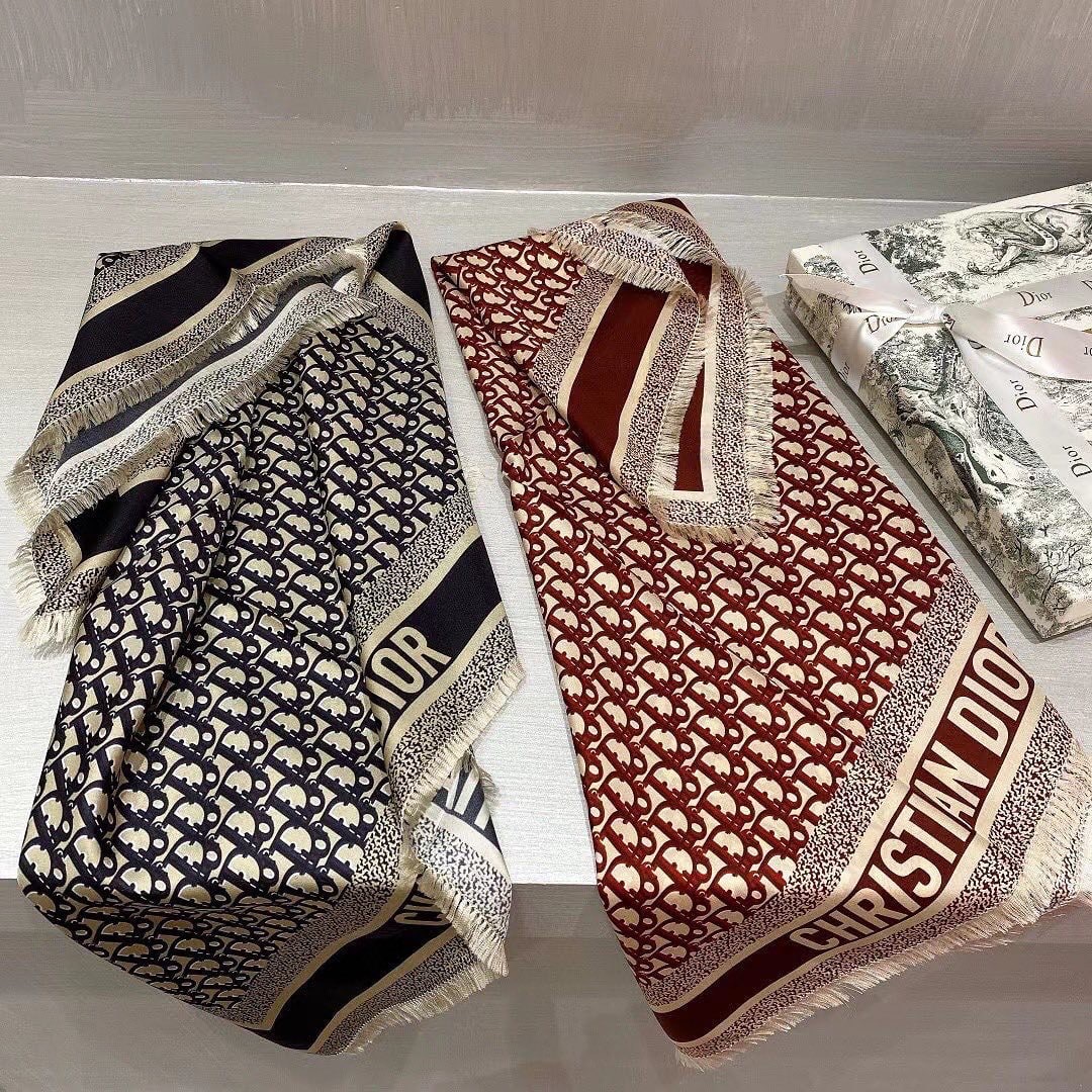 Christian Dior accessories