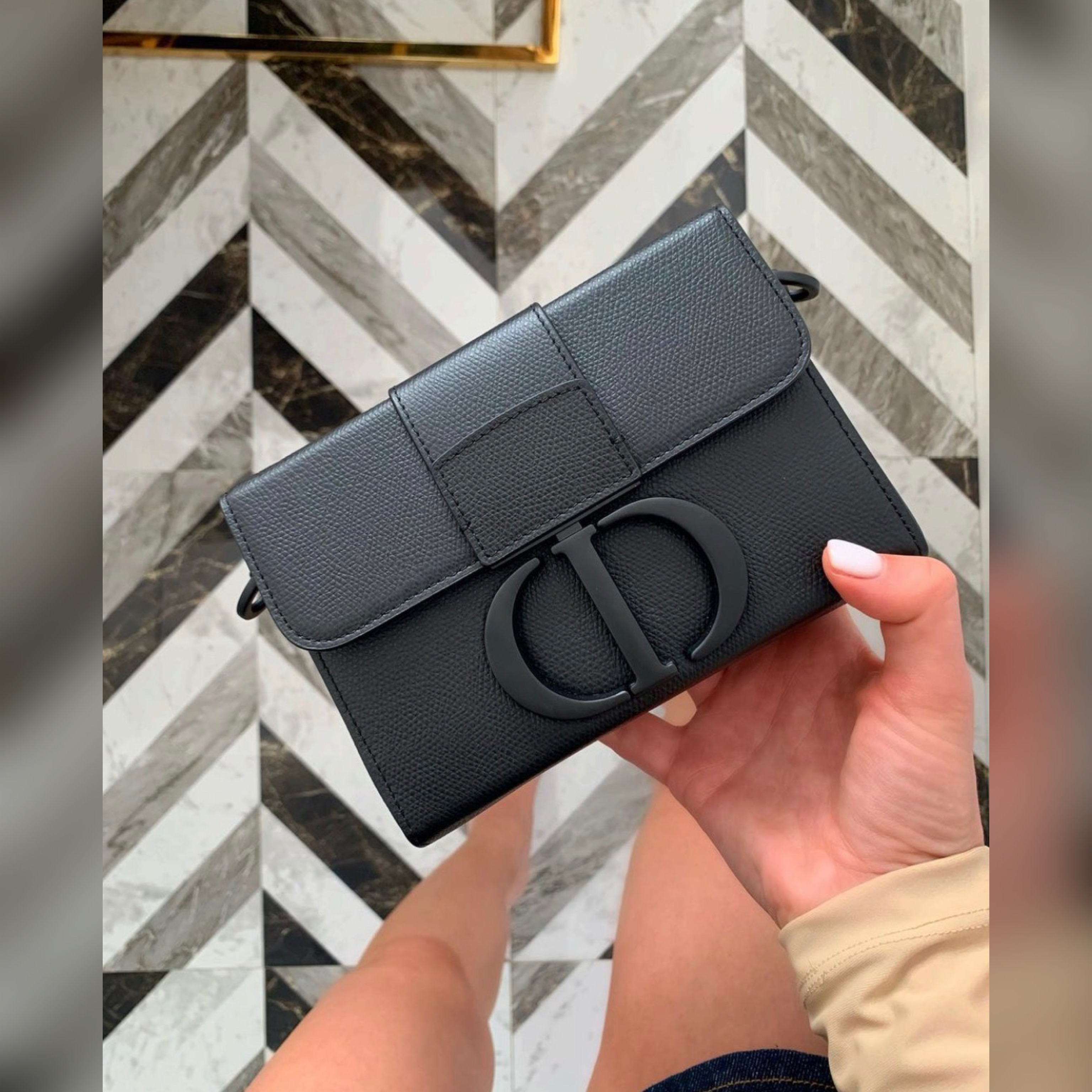 Christian Dior Box 30 Montaigne bags