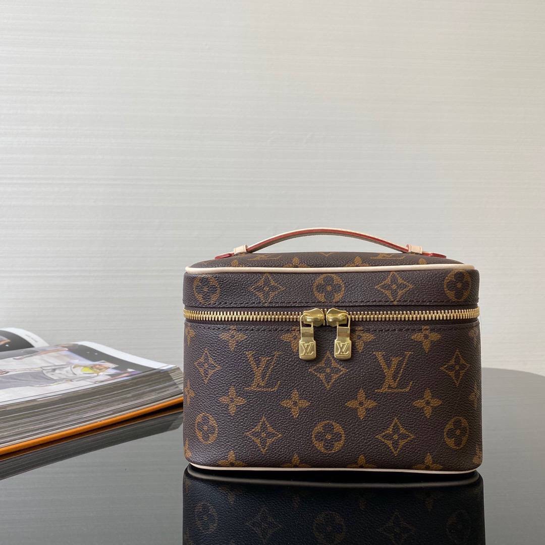 Louis Vuitton bag